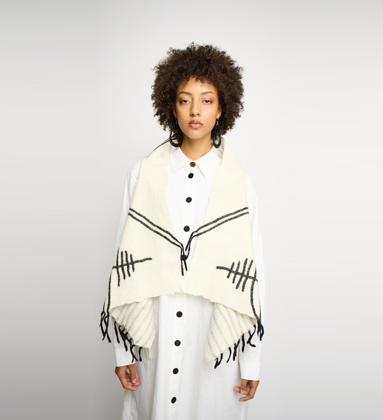 Sleeveless White Waist Coat