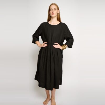 Mariko Linen
